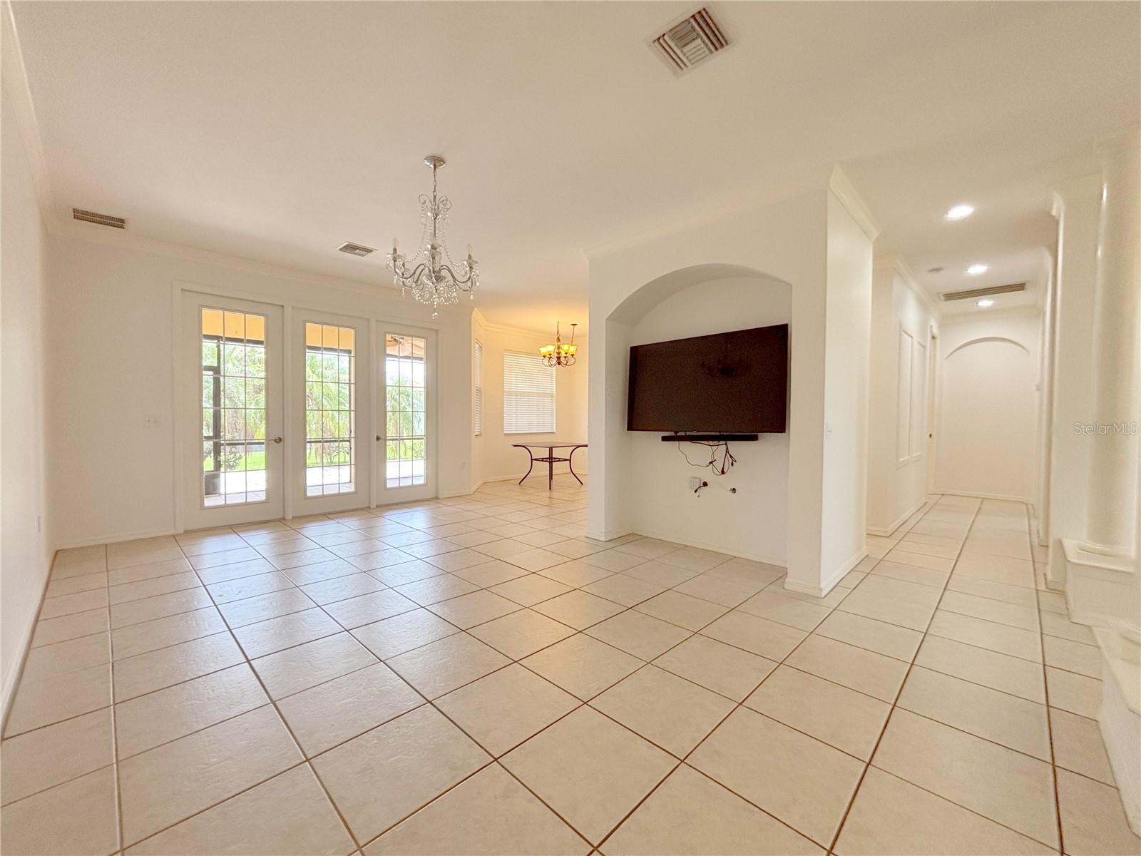 4469 TURNBERRY LANE