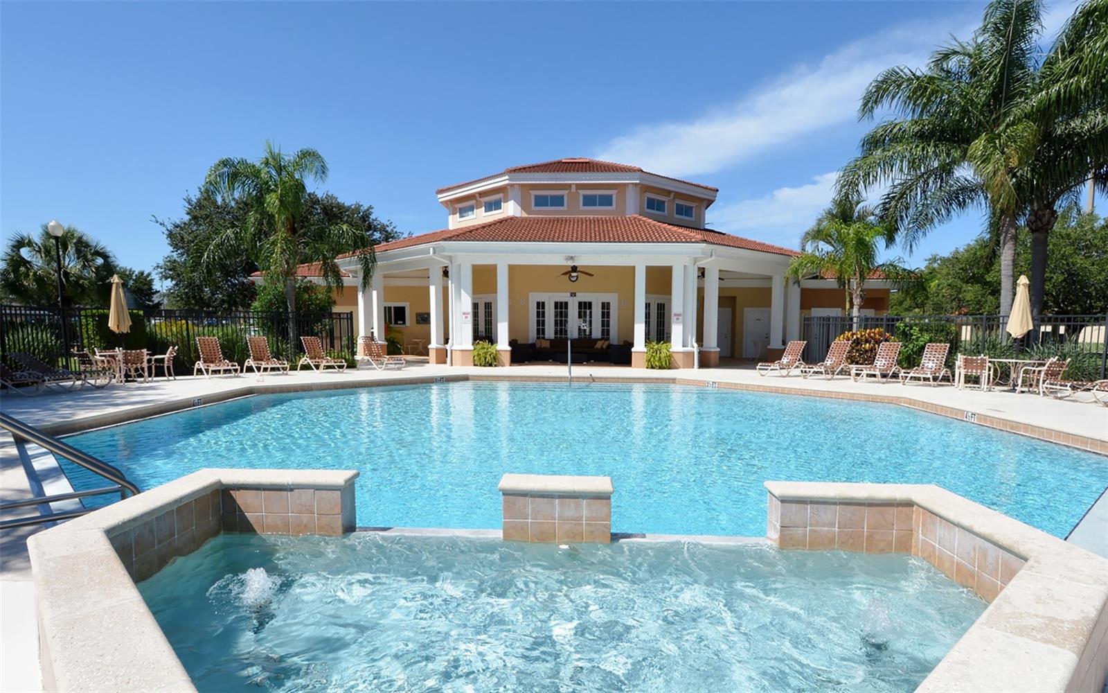 VILLAGIO - Residential