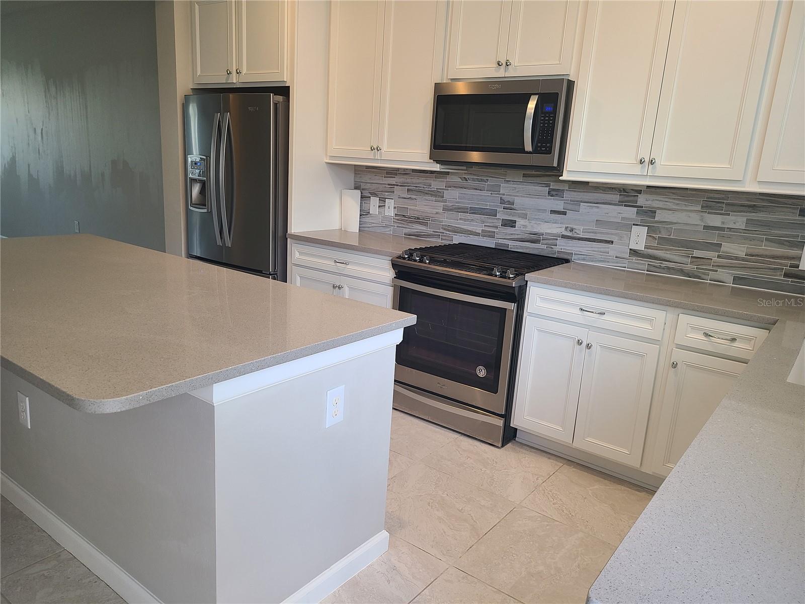 MALLORY PARK - Residential Lease