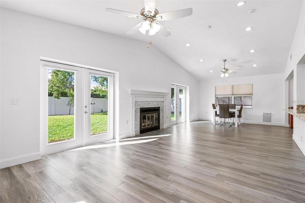 Photo of 6315 4th Avenue NW, Bradenton, FL 34209 (MLS # A4666102)