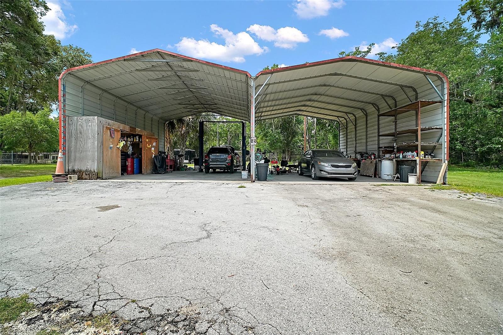 CAMPERTOWN MOBILE HOME PARK - Commercial Sale