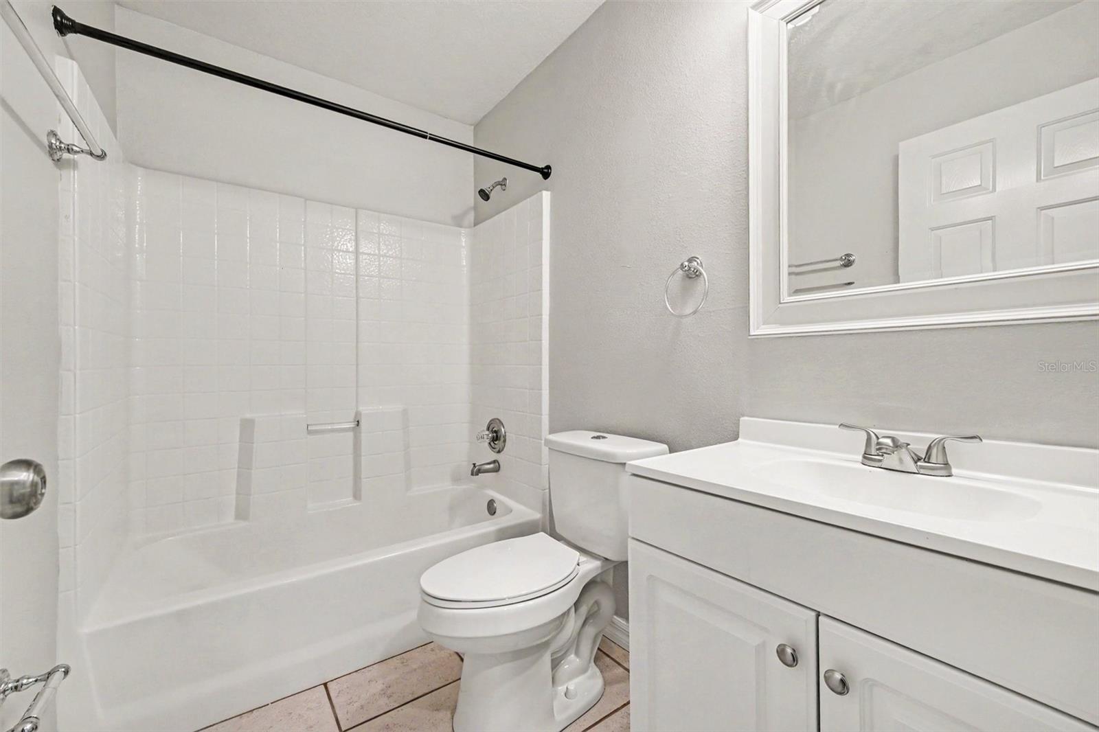 DELTONA LAKES UNIT 32 - Residential