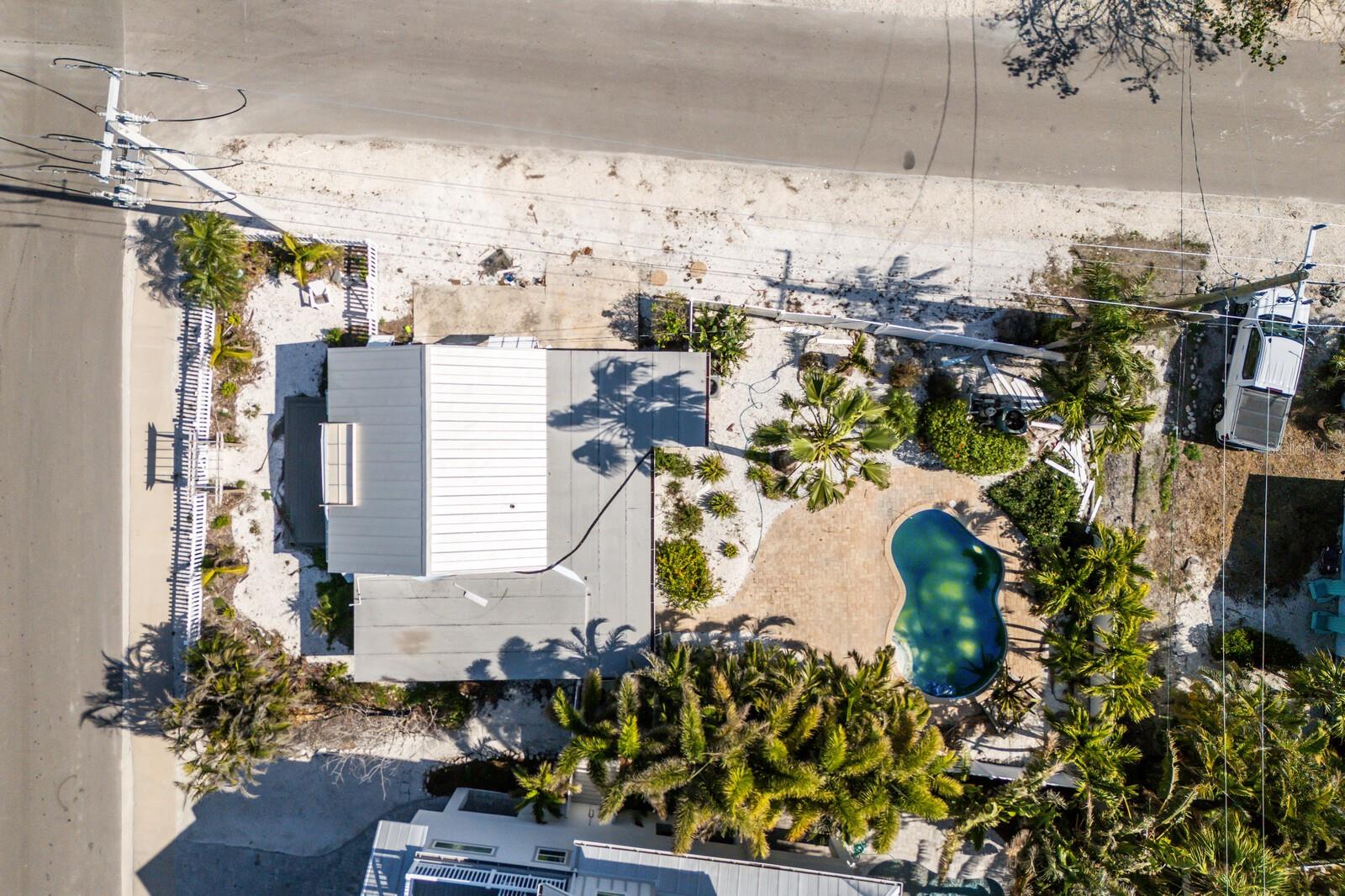 701 N BAY BOULEVARD