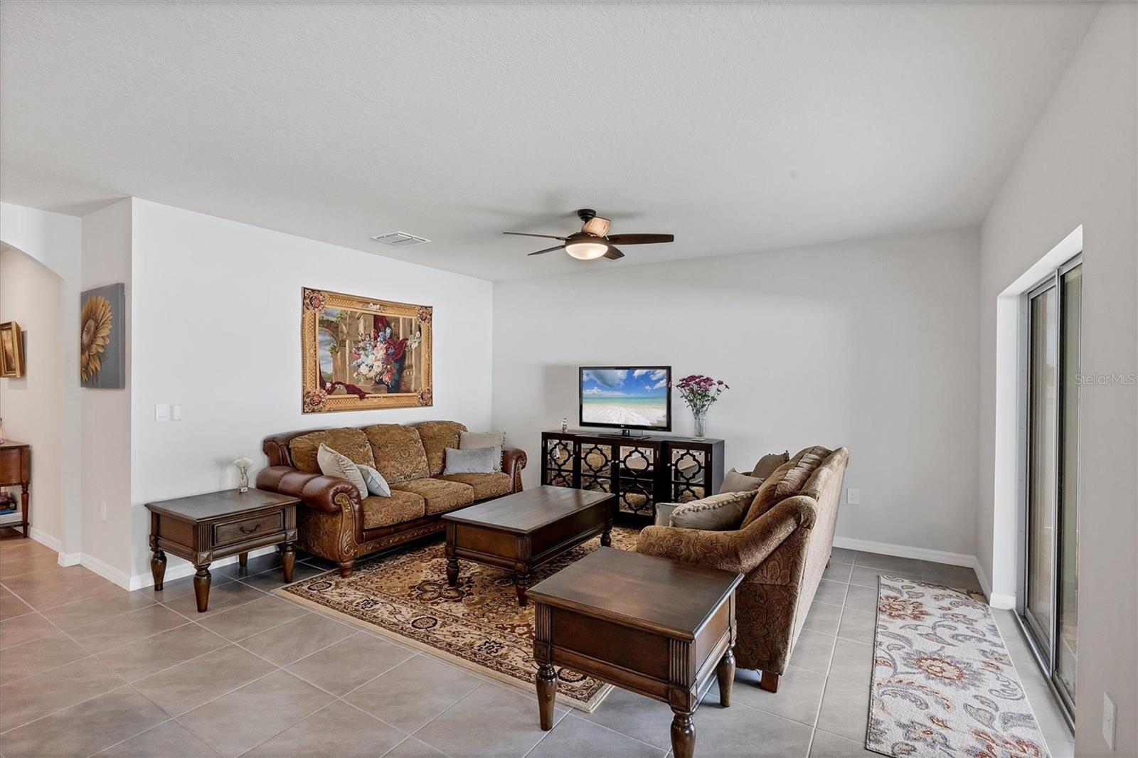 VILLAGES OF GLEN CREEK PH 1B - Residential