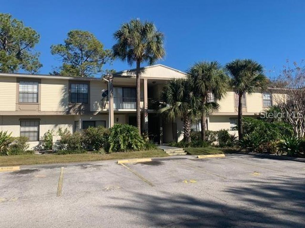 Photo of 6043 Village Circle #6043, Orlando, FL 32822 (MLS # O6408558)