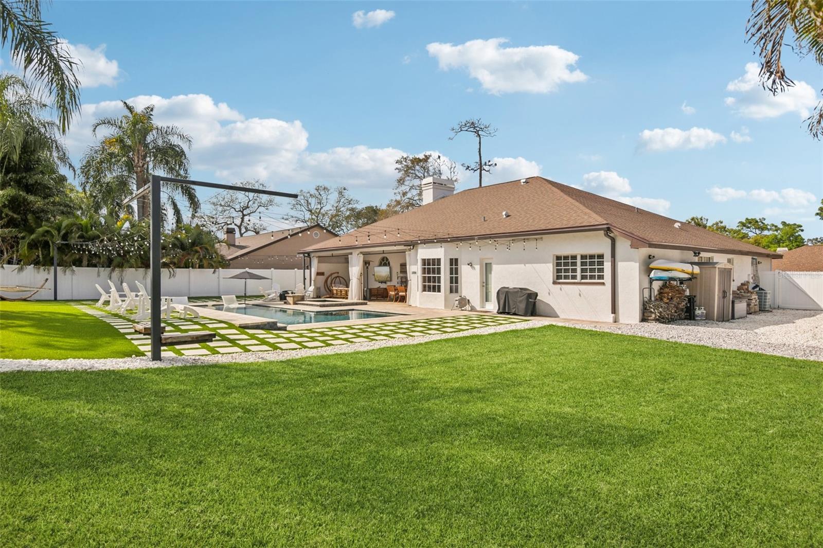 WATERFORD WEST - Residential