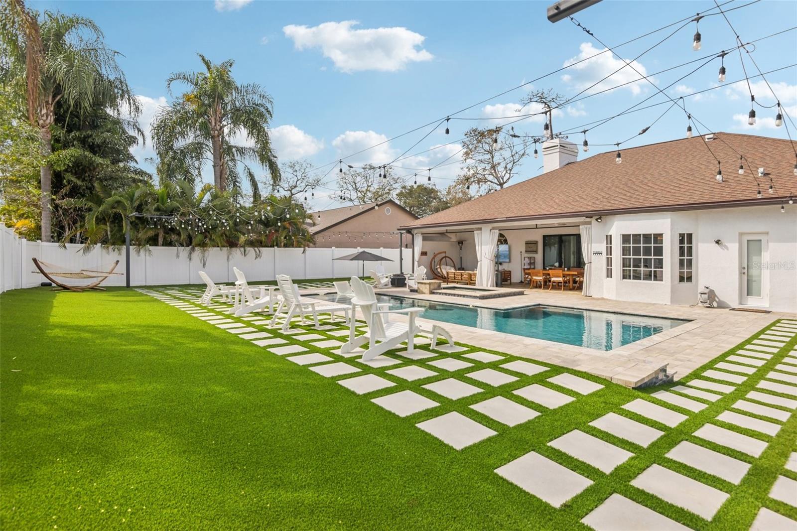 WATERFORD WEST - Residential