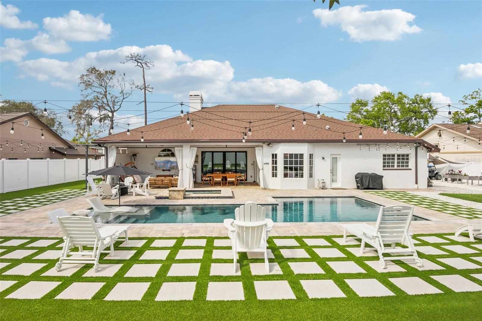 WATERFORD WEST - Residential