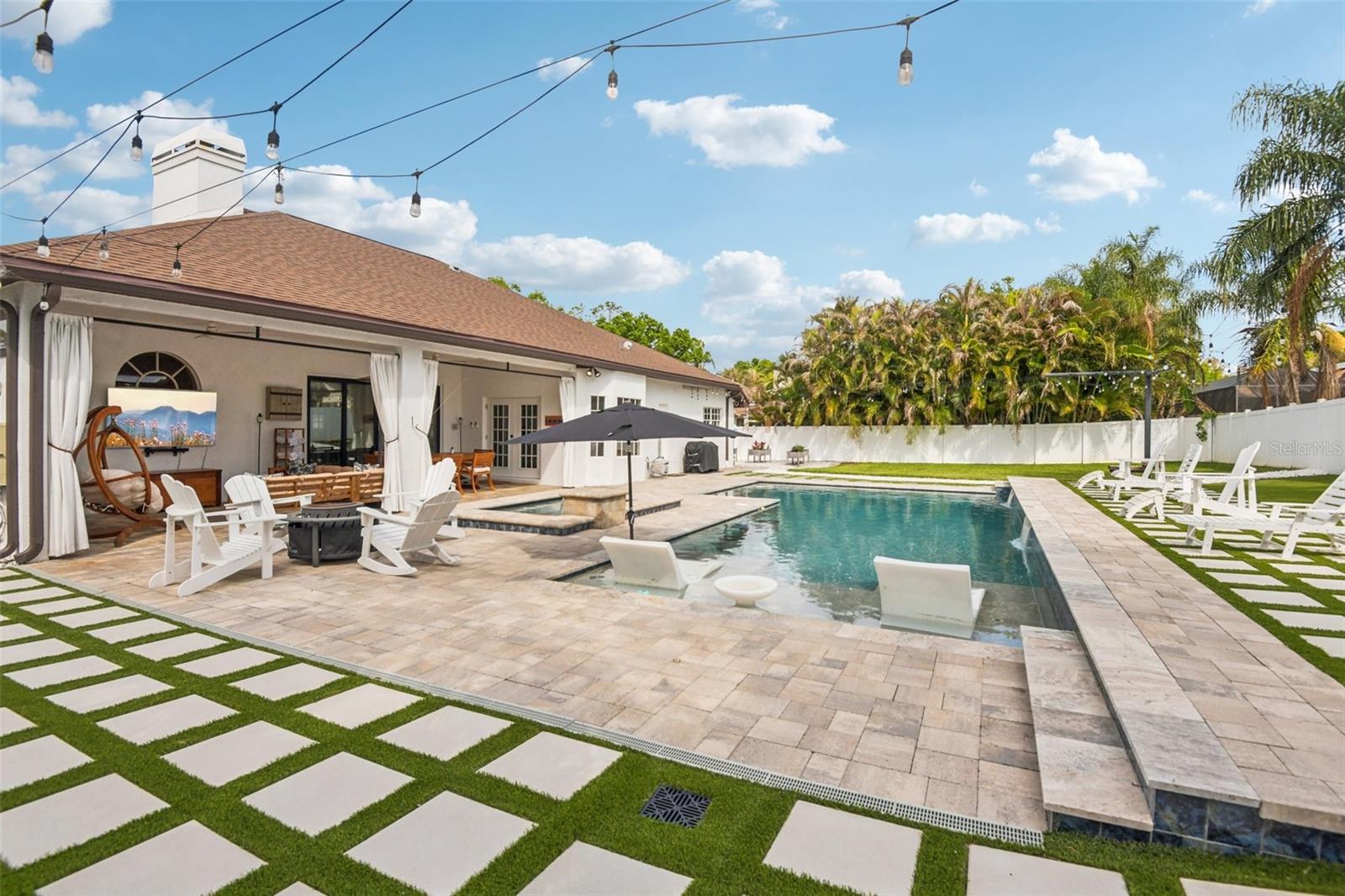 WATERFORD WEST - Residential