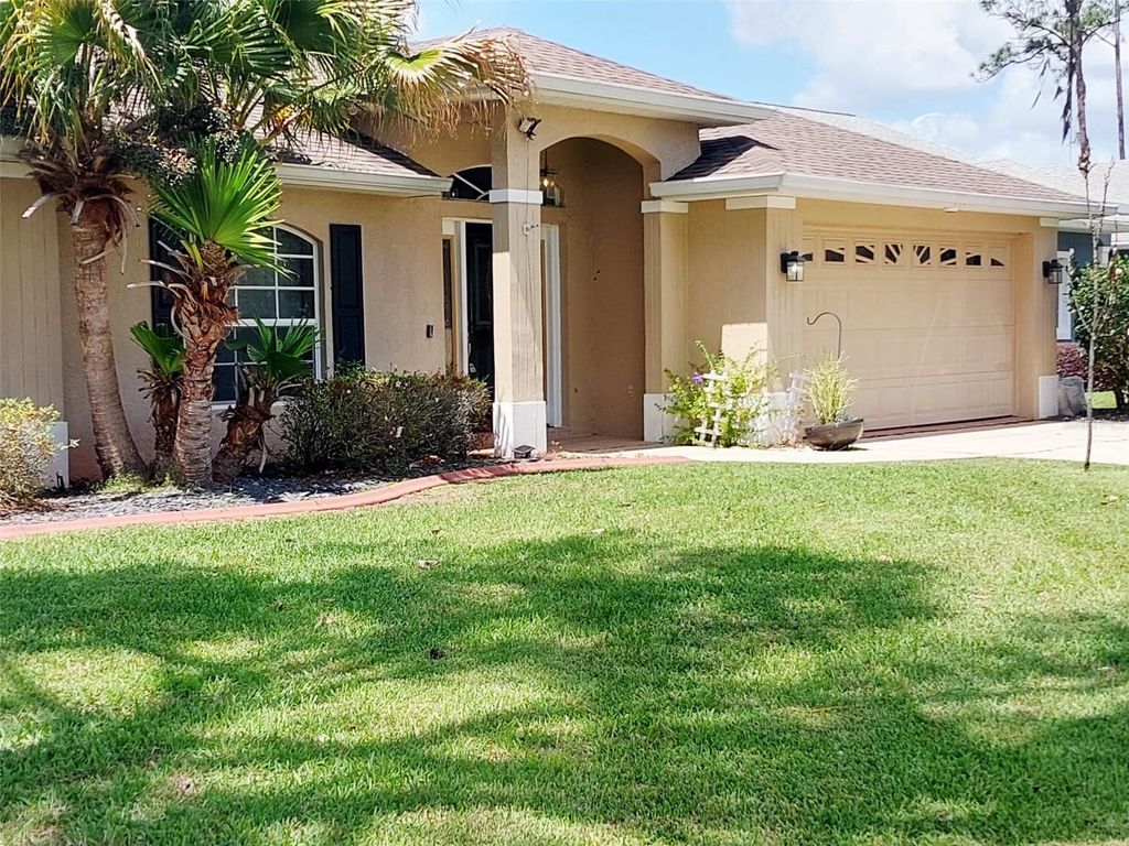 Photo of 4031 Santa Barbara Drive, Sebring, FL 33875 (MLS # O6397617)