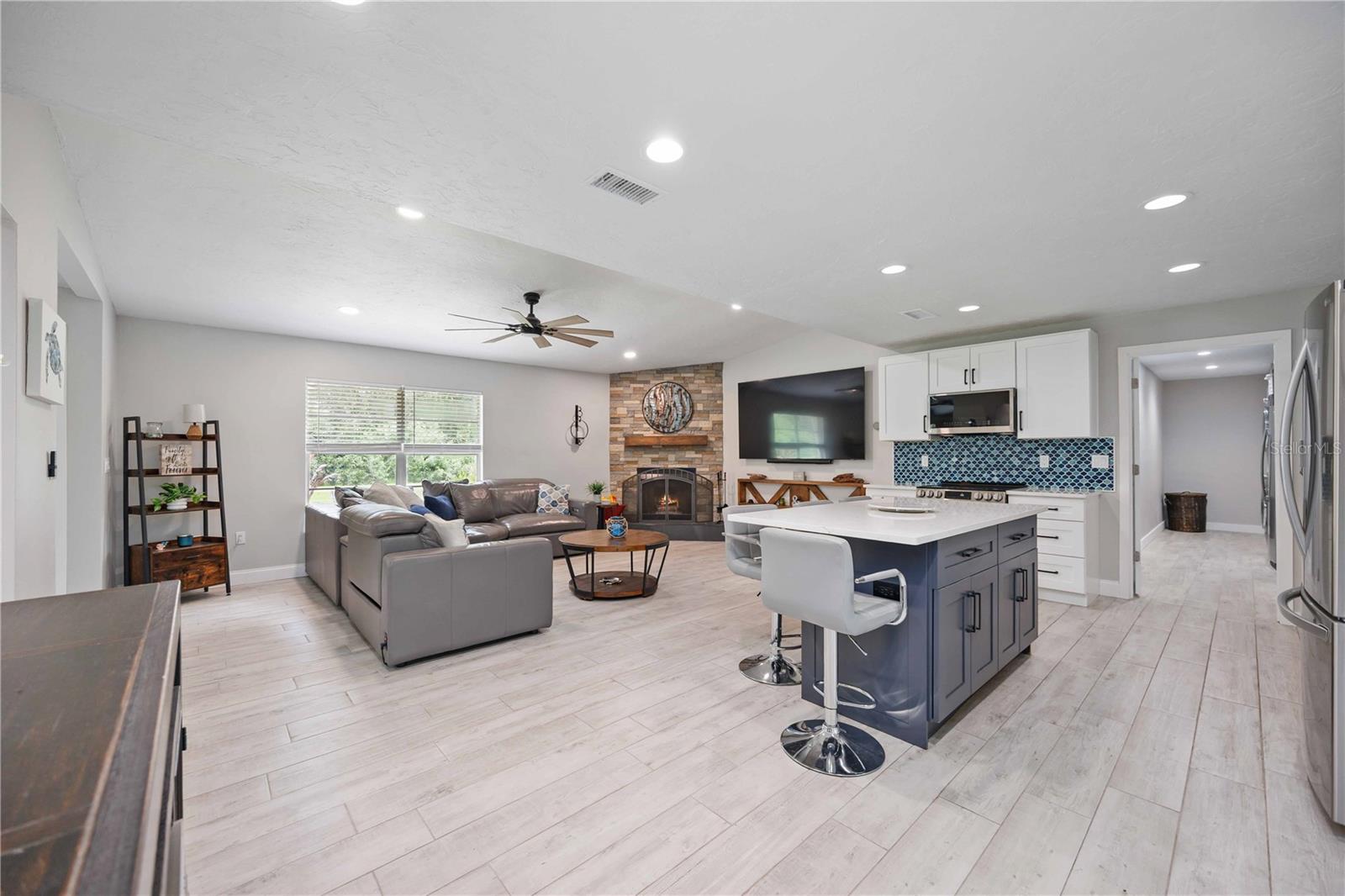 MAGNOLIA MANOR UNREC - Residential