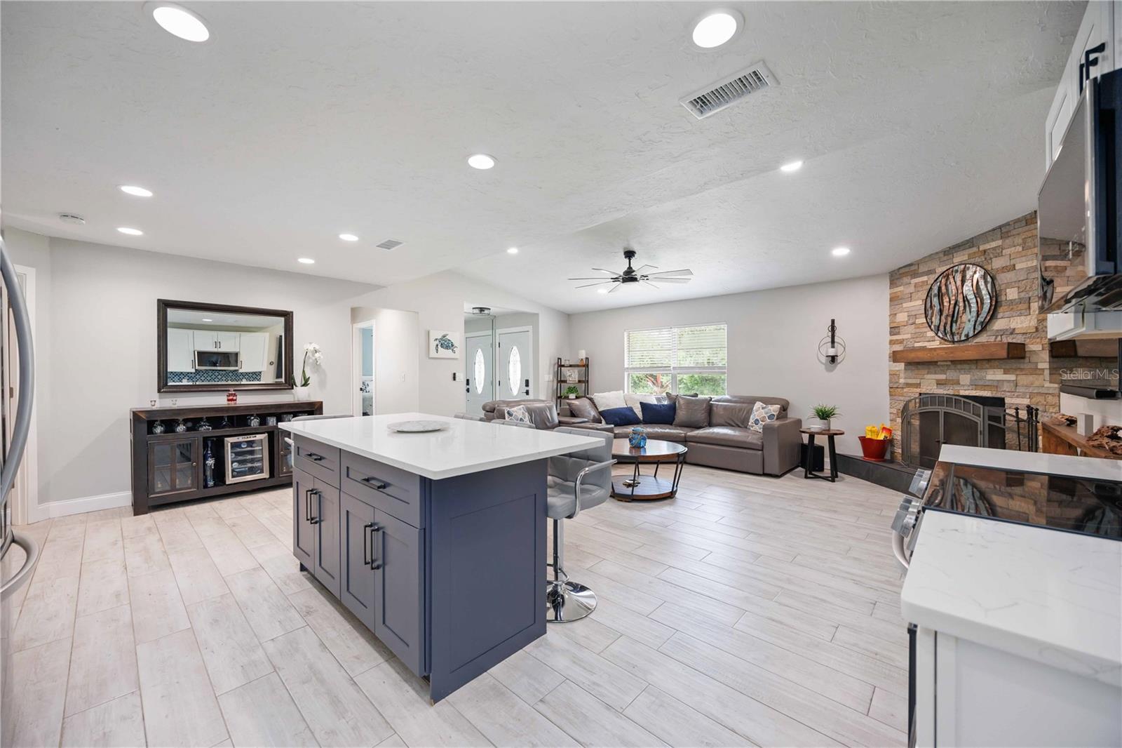 MAGNOLIA MANOR UNREC - Residential