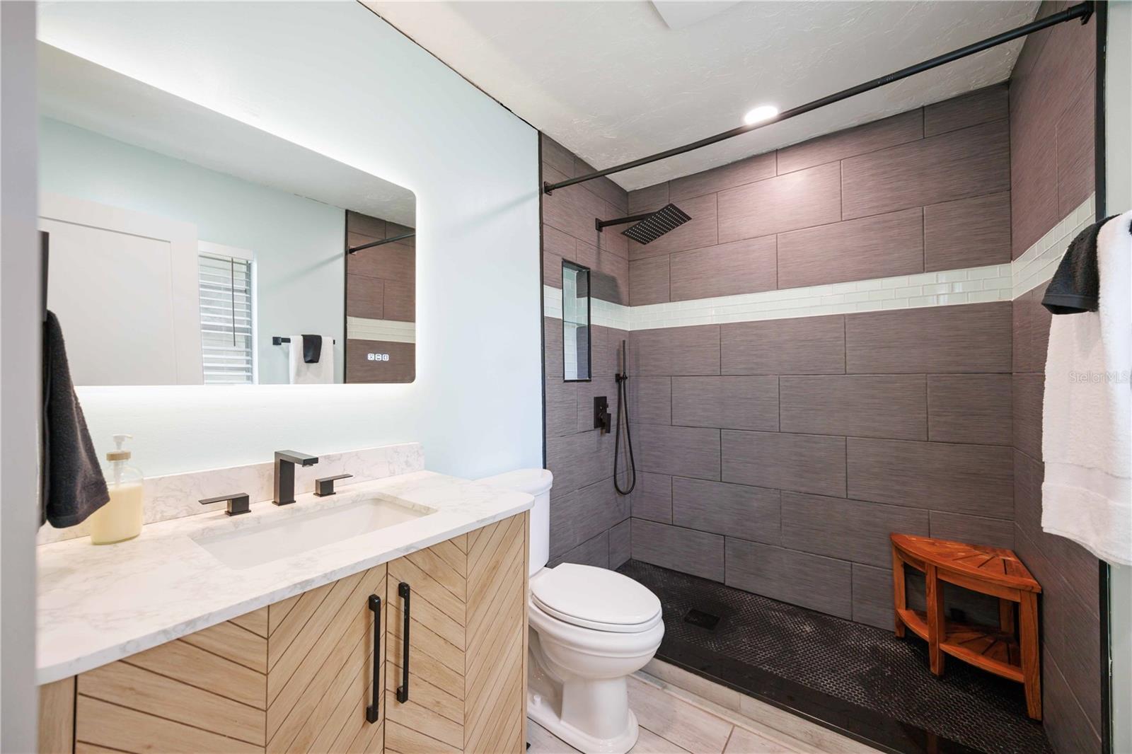 MAGNOLIA MANOR UNREC - Residential