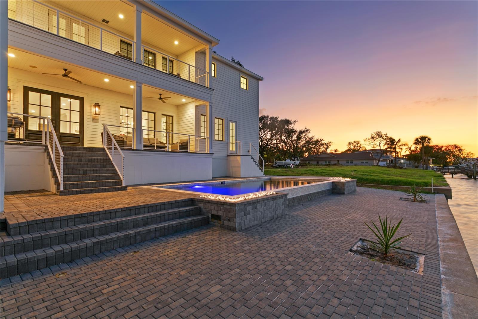 MARINER ESTATES - Residential