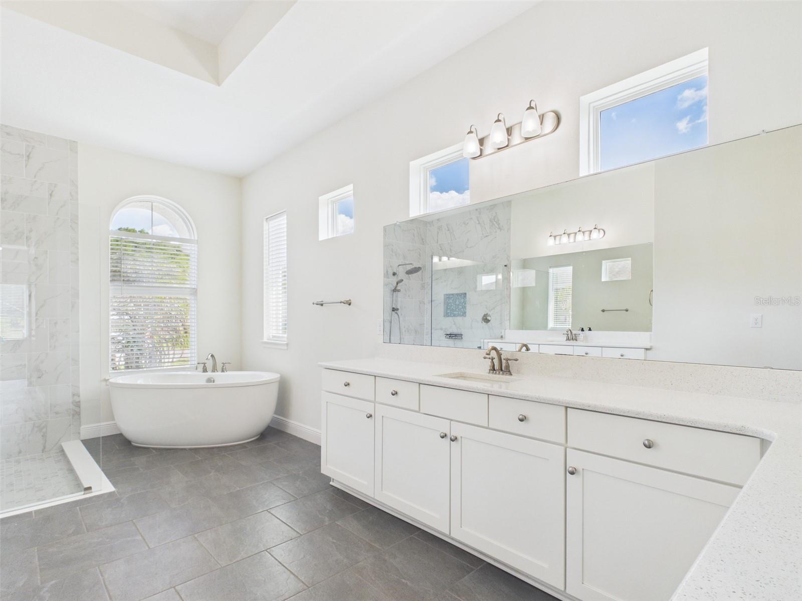 LAKE JOVITA GOLF & COUNTRY CLUB PH 03 C - Residential