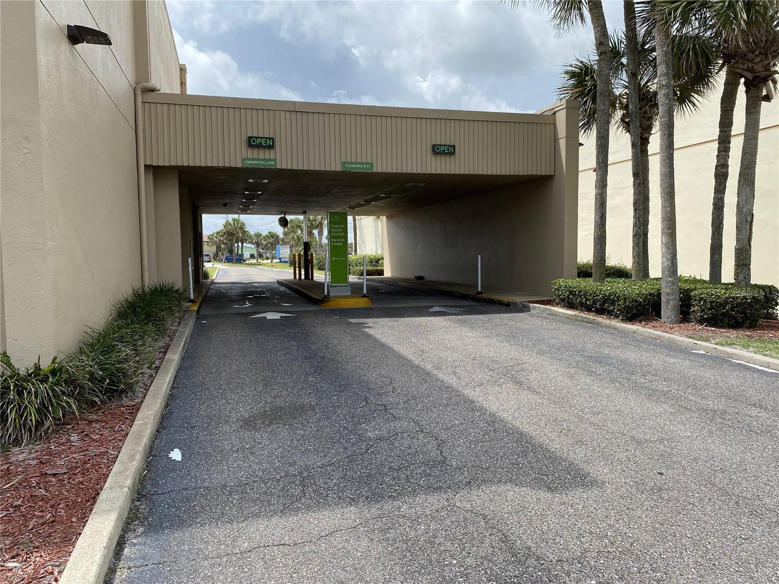 NEW SMYRNA BEACH - Commercial Sale