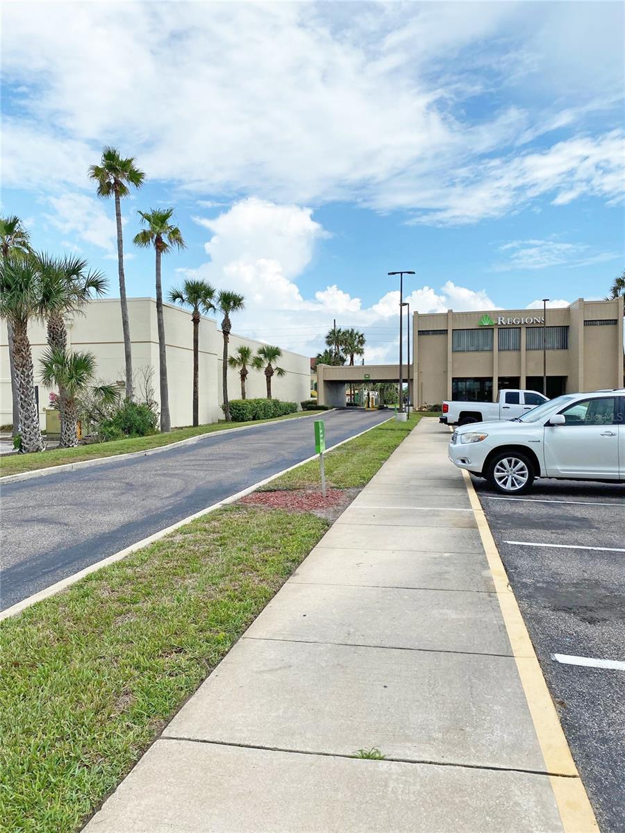 NEW SMYRNA BEACH - Commercial Sale