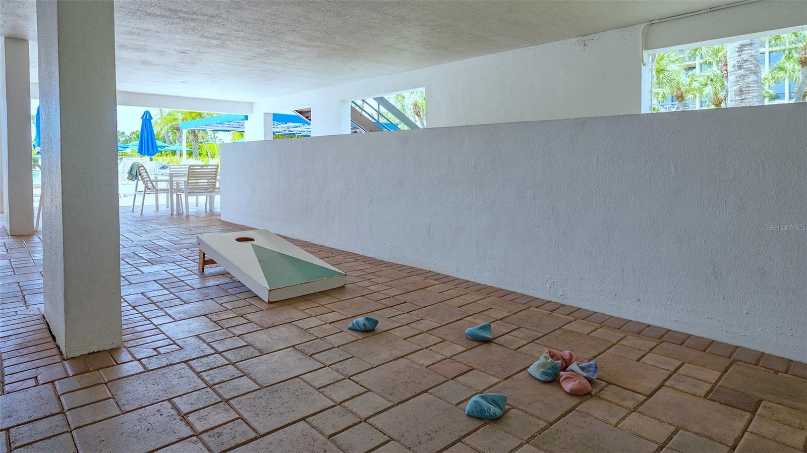 BEACHPLACE I - Residential