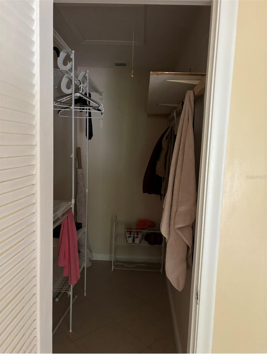 240 NORTHAMPTON L 240