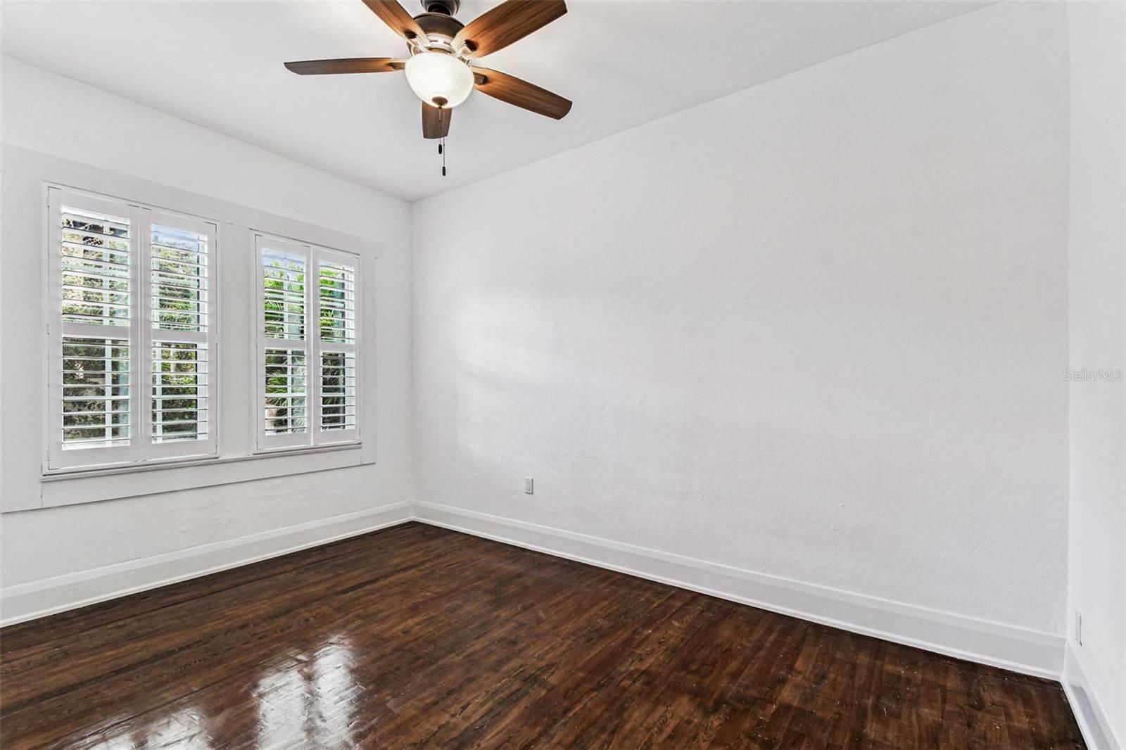 BAYVIEW HOMES - Residential