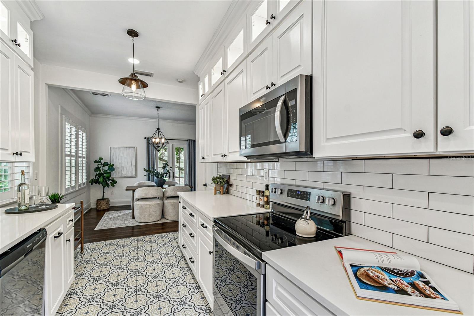 BAYVIEW HOMES - Residential