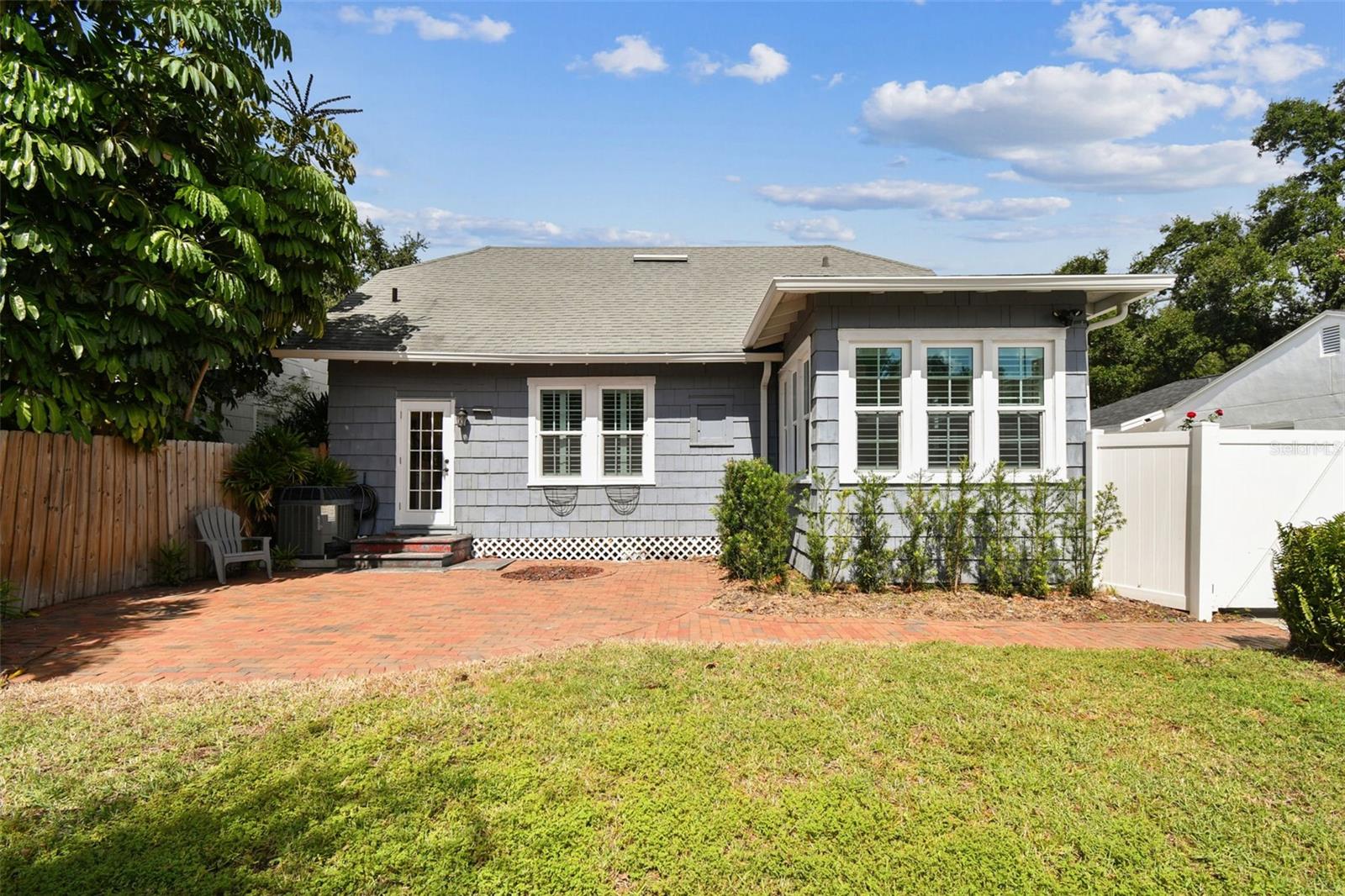 BAYVIEW HOMES - Residential