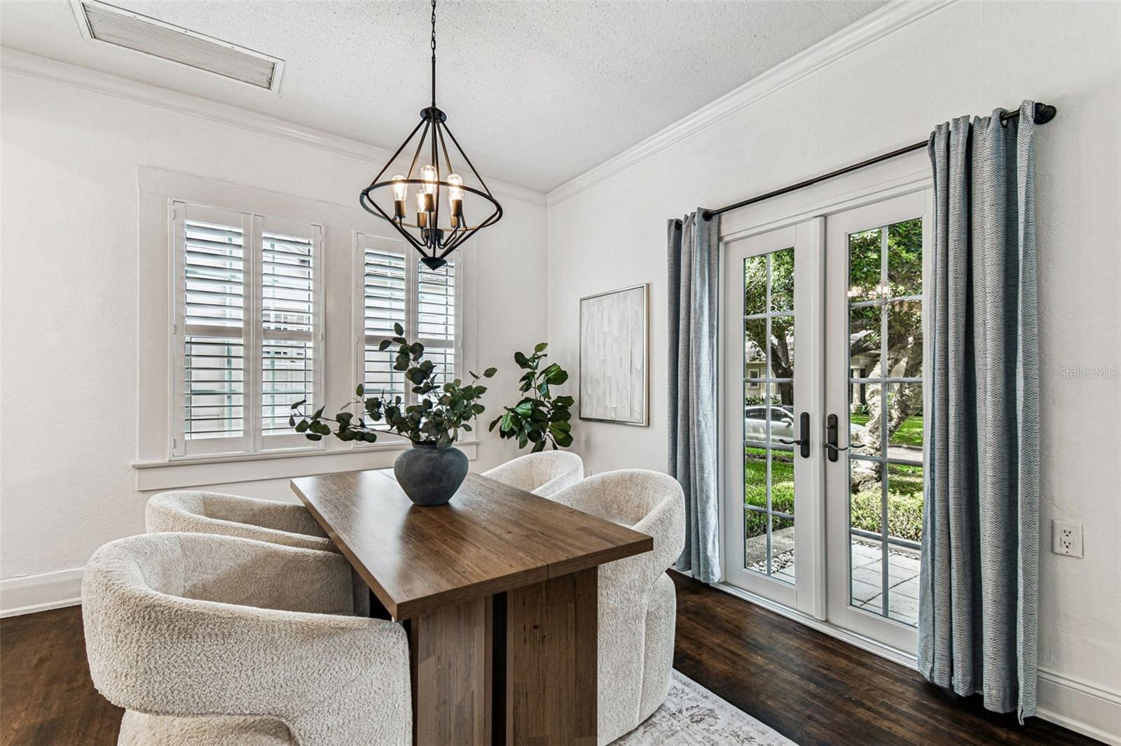BAYVIEW HOMES - Residential