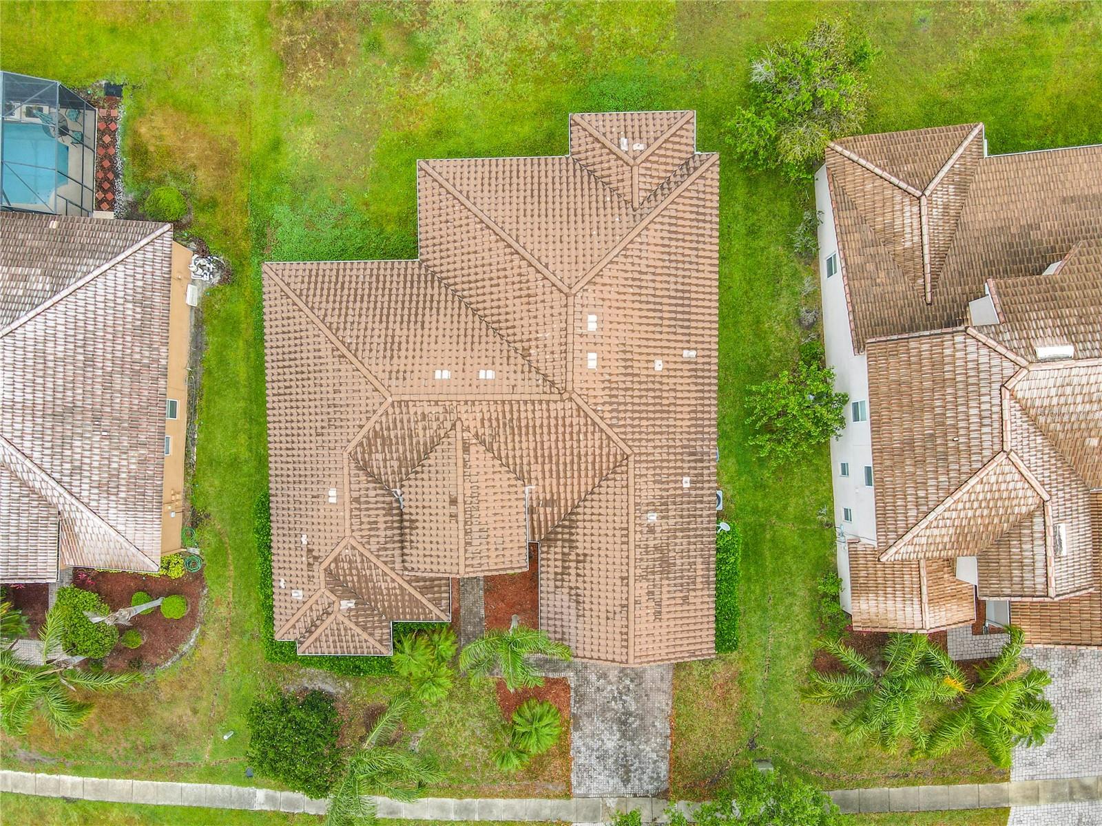 BELLALAGO - Residential Lease