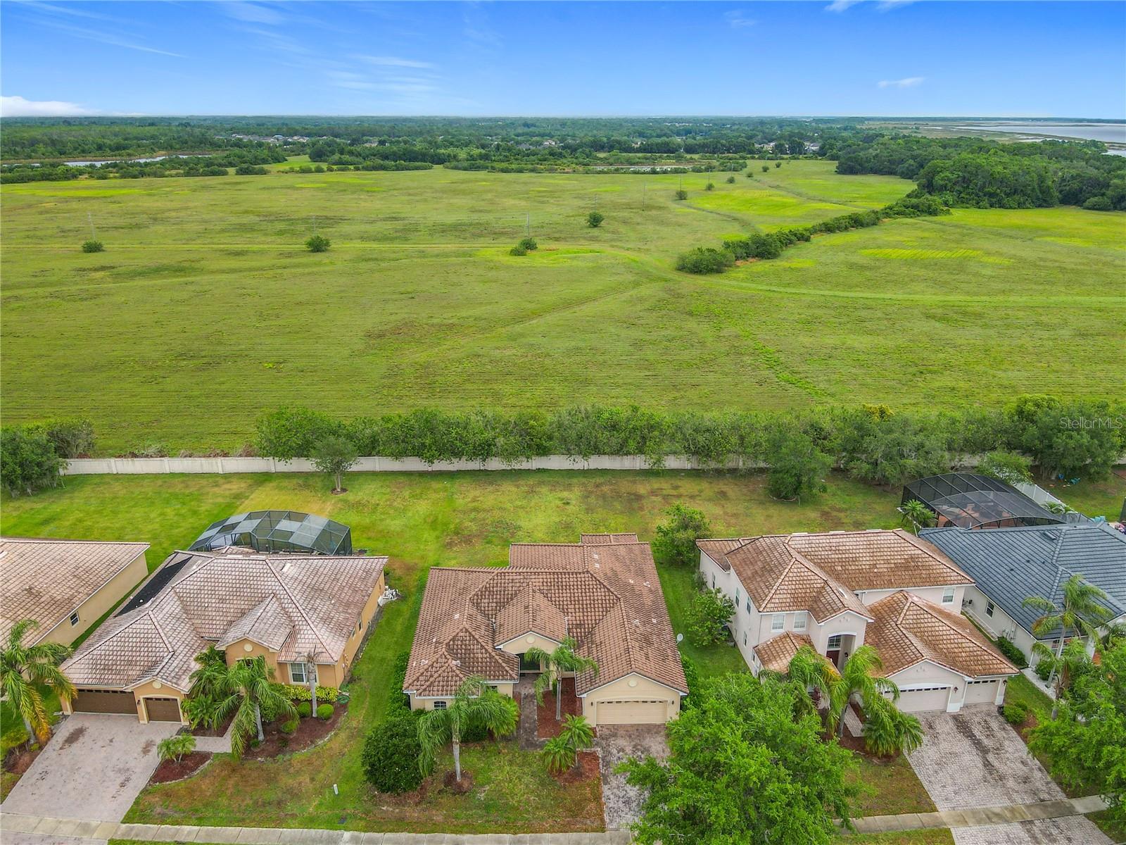 BELLALAGO - Residential Lease