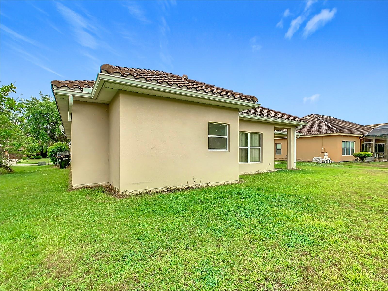 BELLALAGO - Residential Lease