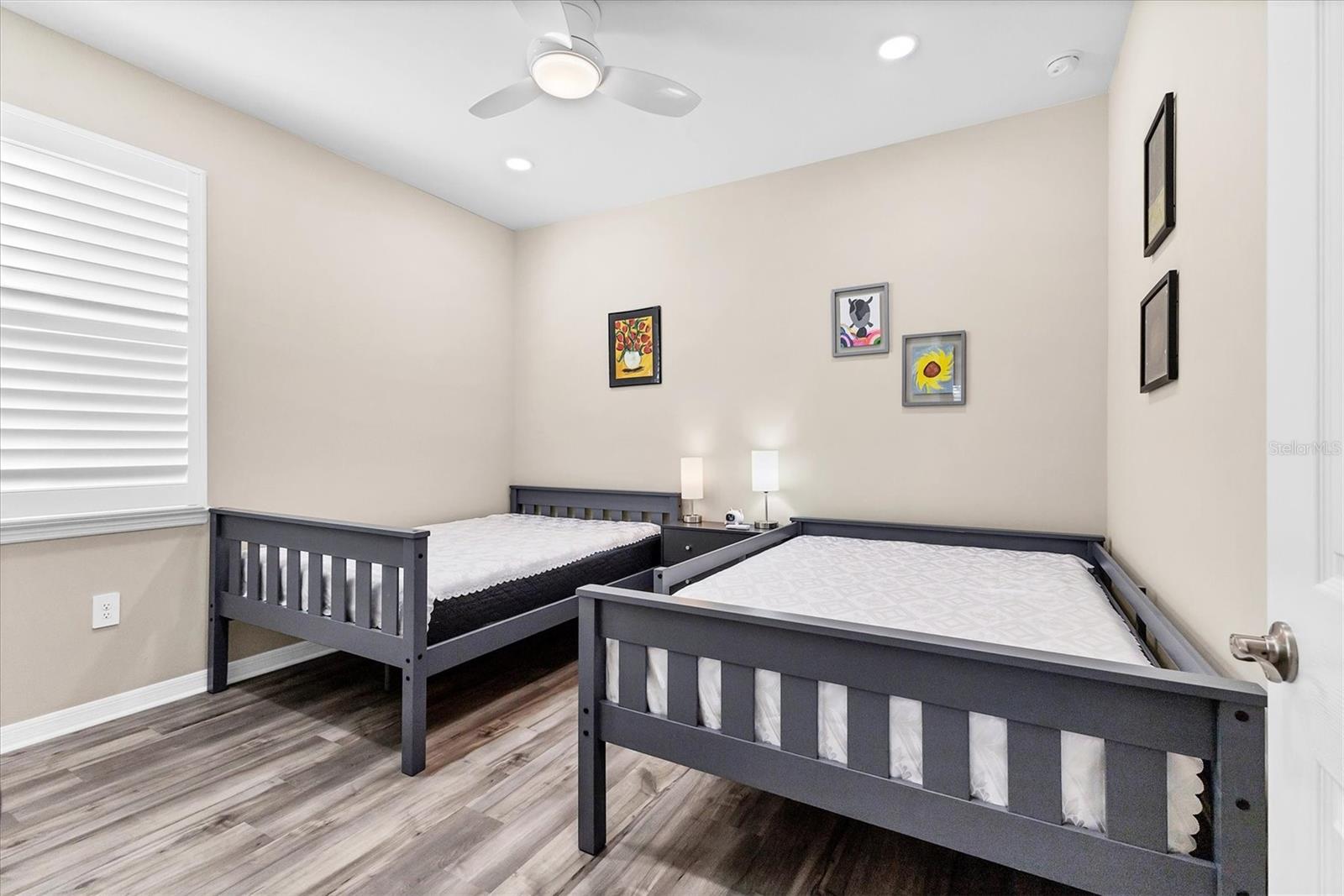 TOSCANA ISLES PH 5 UN 2 - Residential