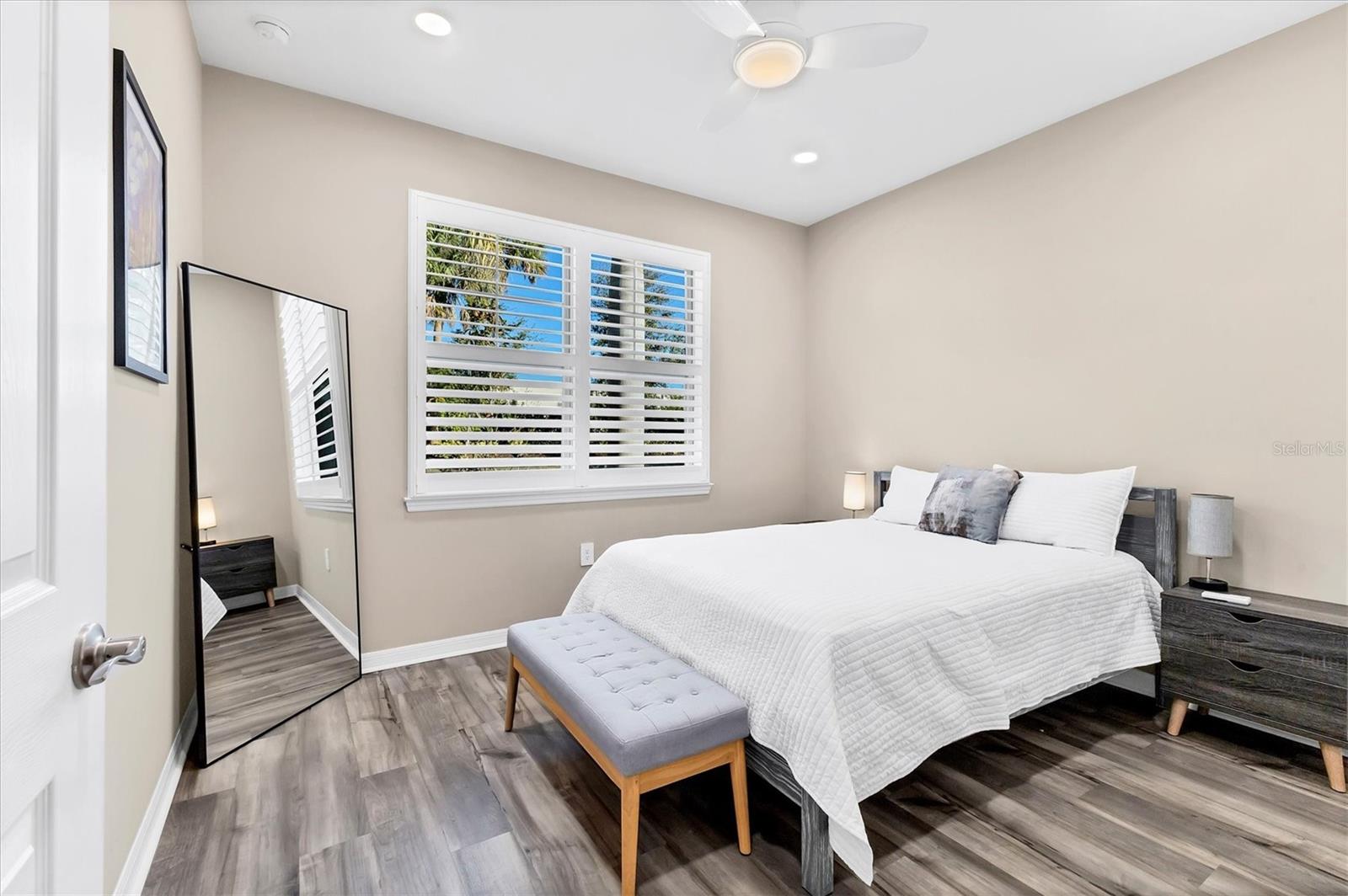 TOSCANA ISLES PH 5 UN 2 - Residential