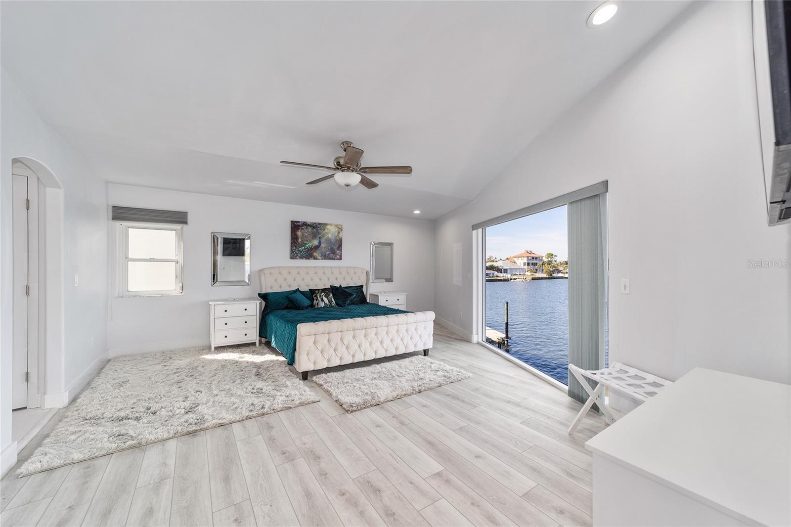 PARADISE ISLE UNREC SUB - Residential