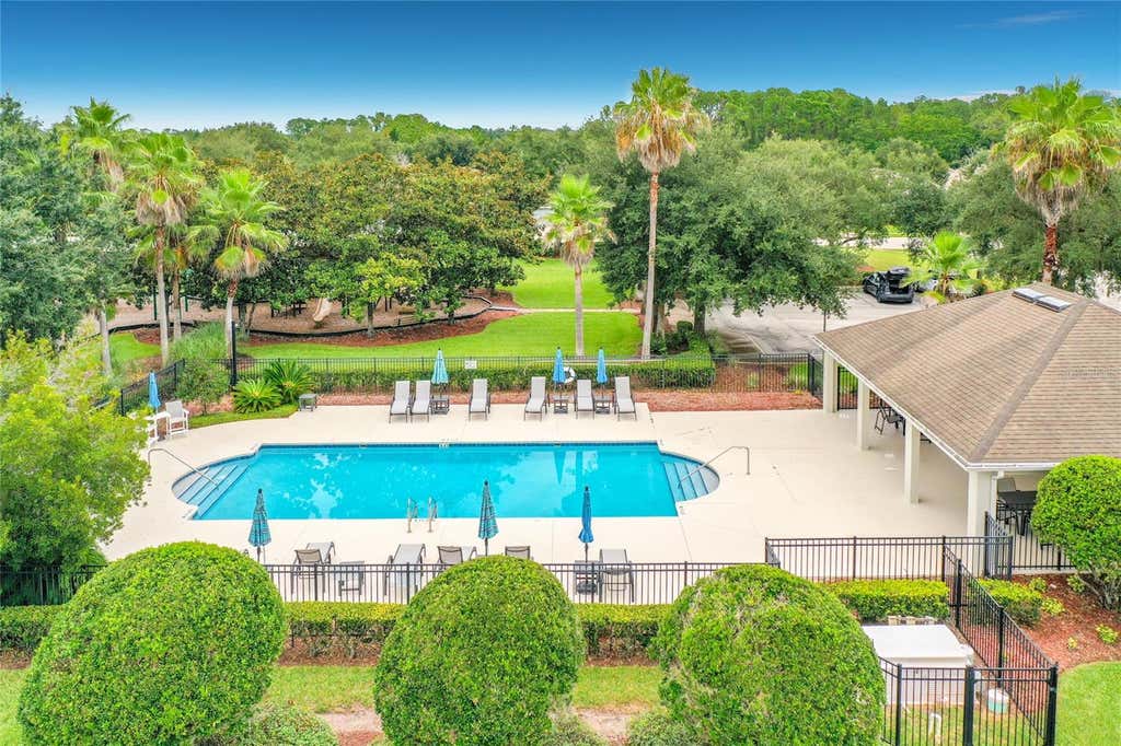 Photo of 5516 Windsong Oak Drive, Leesburg, FL 34748 (MLS # O6430490)