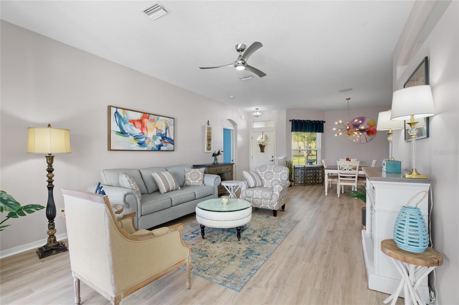 SUMMERGLEN - Residential