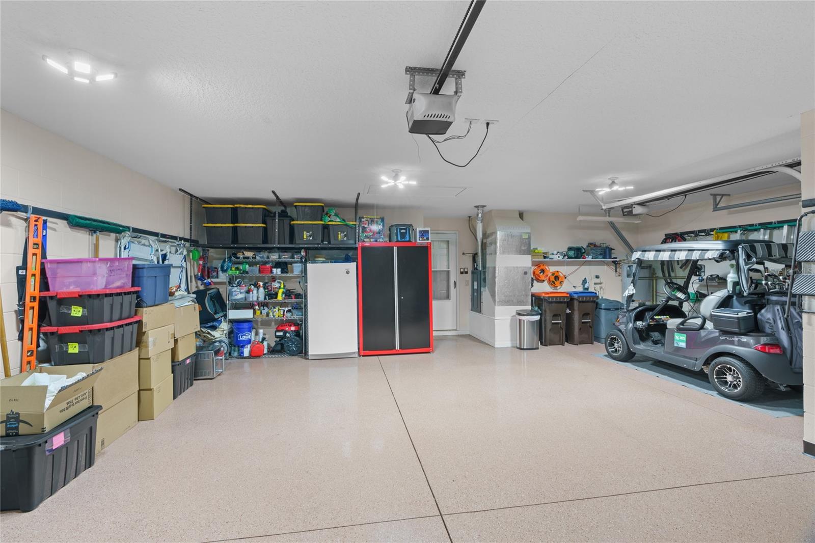 SUMMERGLEN - Residential