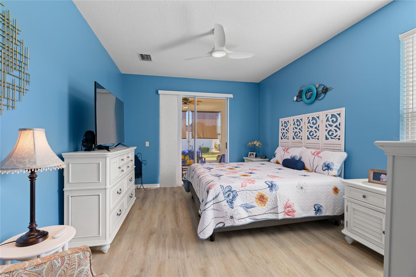 SUMMERGLEN - Residential