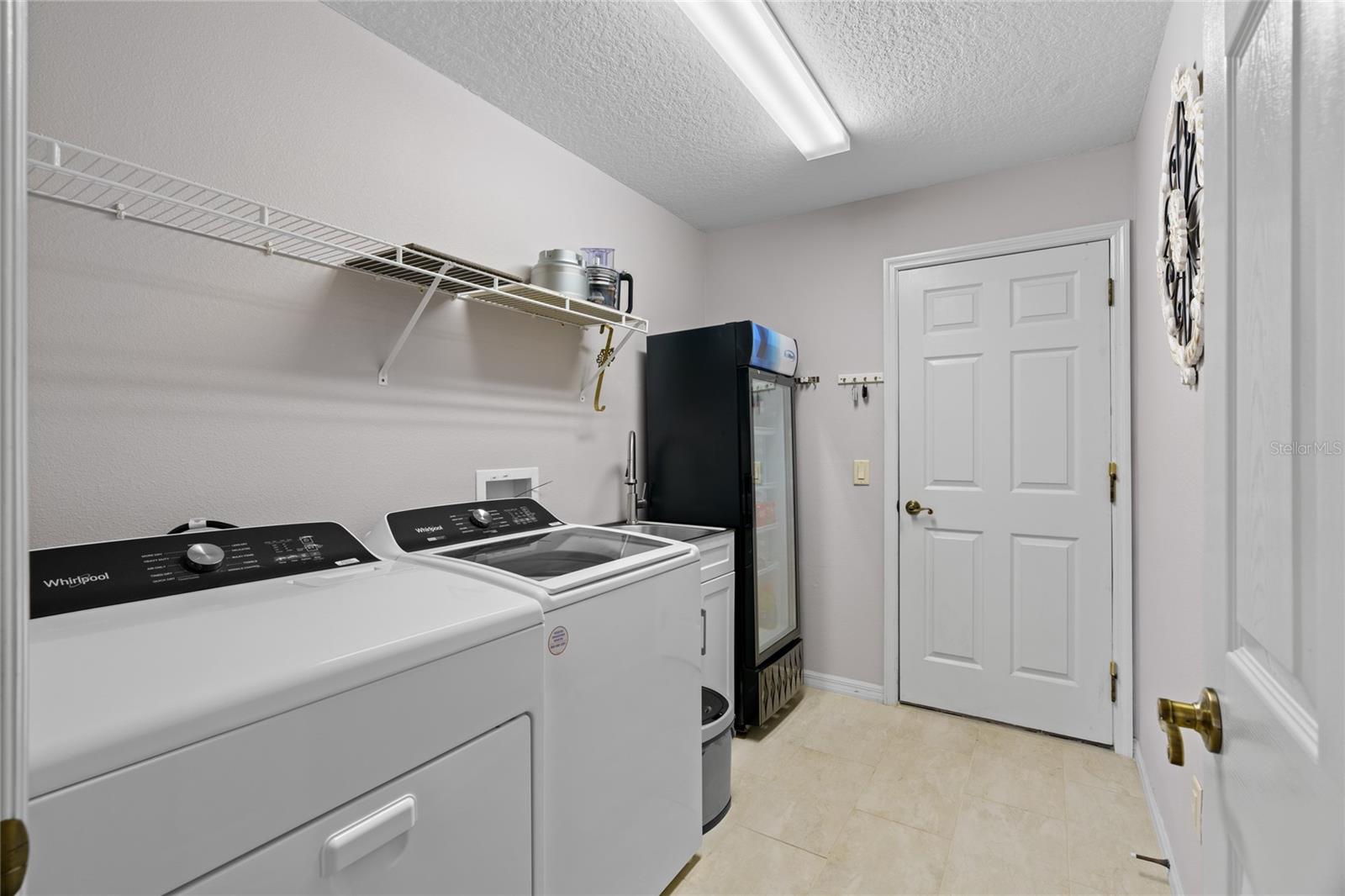 SUMMERGLEN - Residential