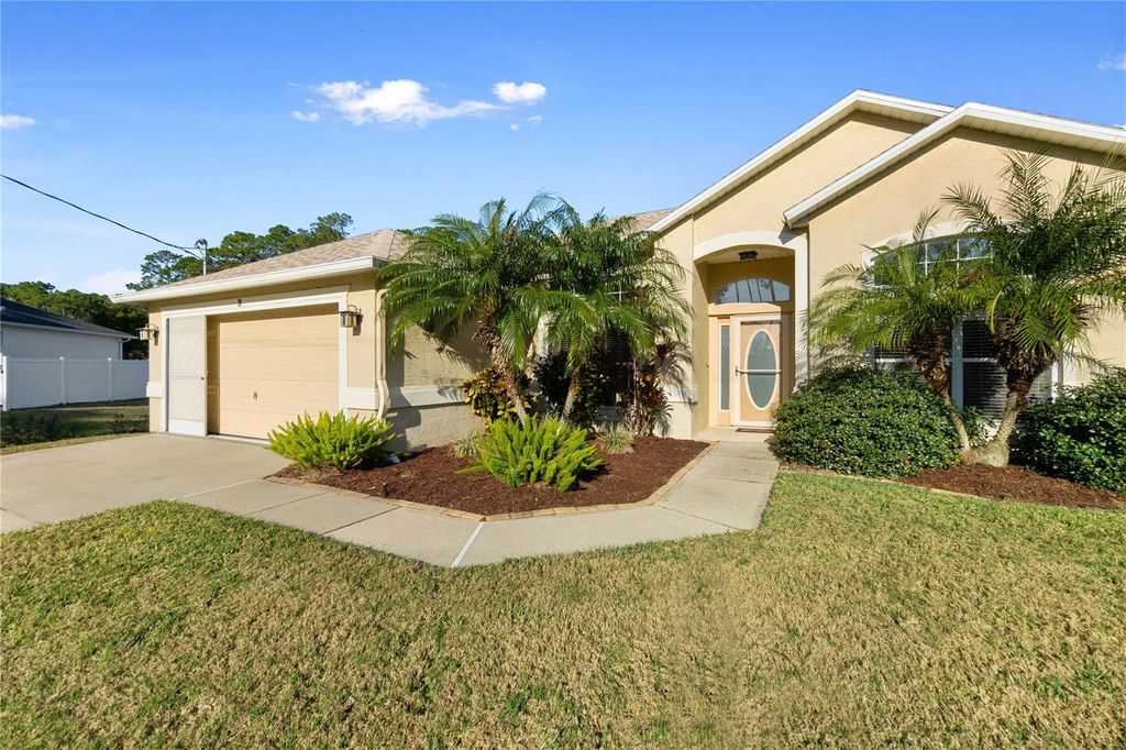 Photo of 9 Becker Lane, Palm Coast, FL 32137 (MLS # FC316144)