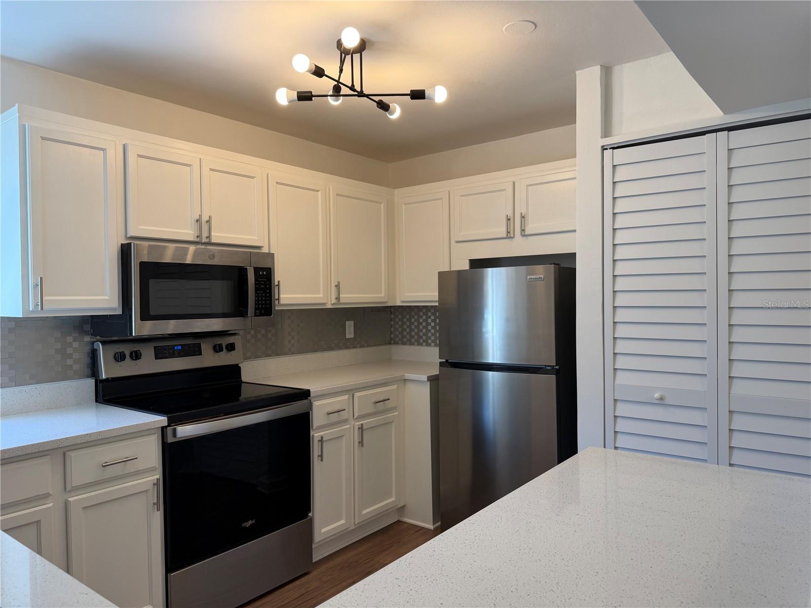 GLEN THE - Residential