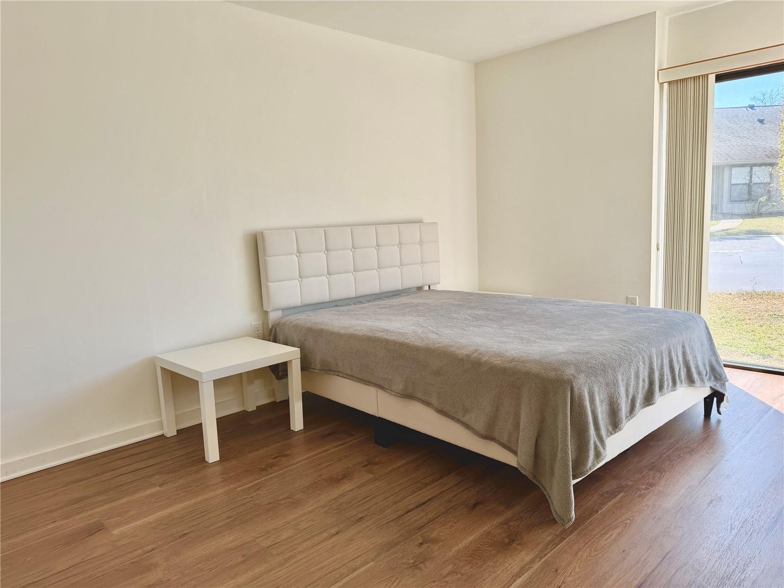 GLEN THE - Residential