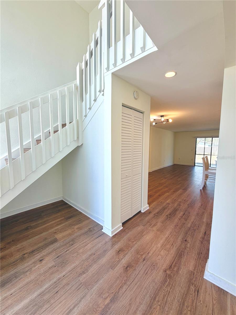 GLEN THE - Residential