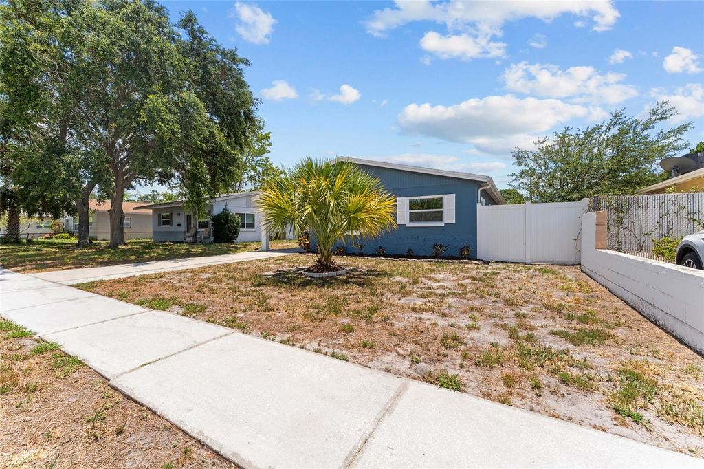 Photo of 546 90th Avenue N, St Petersburg, FL 33702 (MLS # TB8394529)
