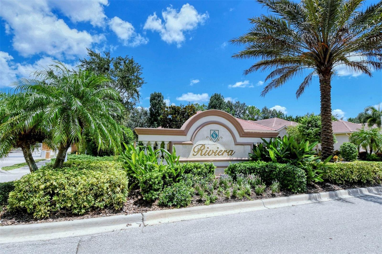 LAKEWOOD RANCH COUNTRY CLUB VILLAGE AA 1&2 - Residential