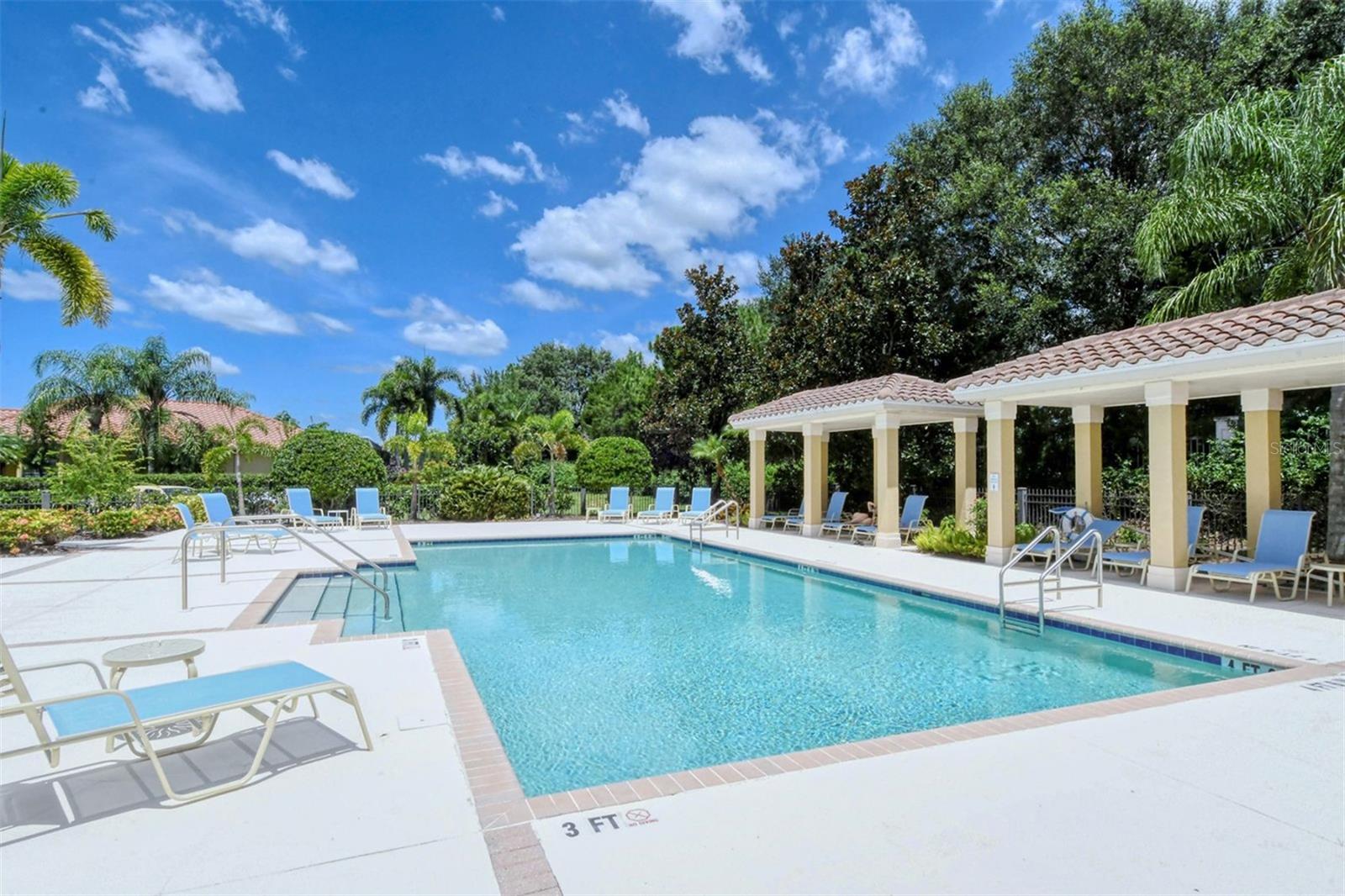 LAKEWOOD RANCH COUNTRY CLUB VILLAGE AA 1&2 - Residential