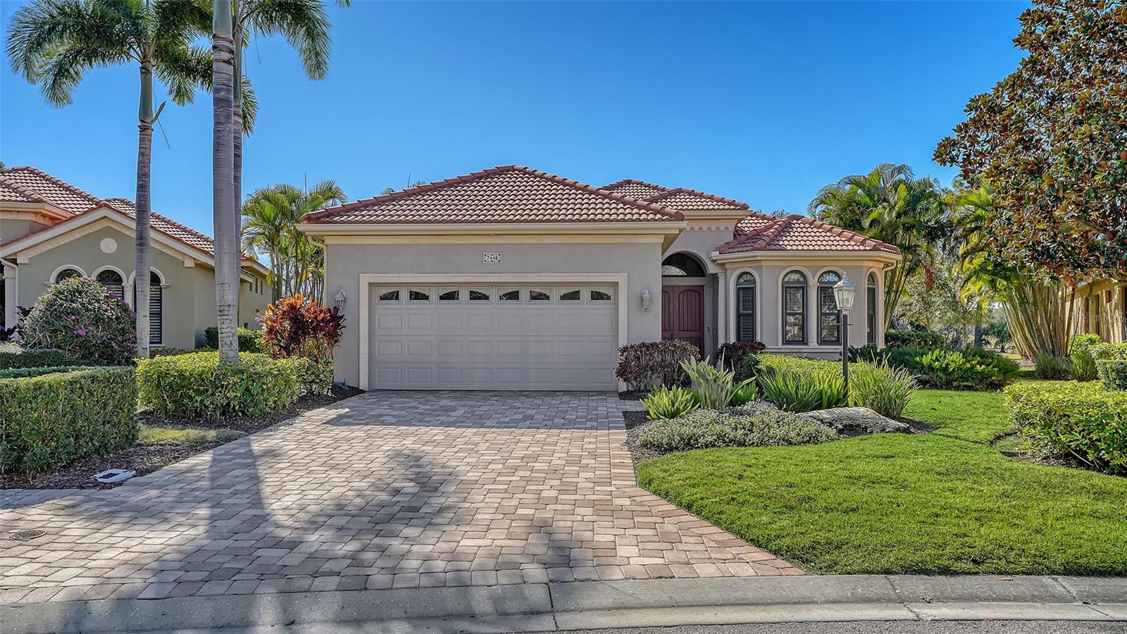 LAKEWOOD RANCH COUNTRY CLUB VILLAGE AA 1&2 - Residential