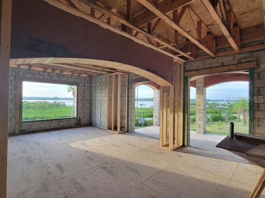 Photo of 120 Bayshore Drive, Palmetto, FL 34221 (MLS # TB8438204)