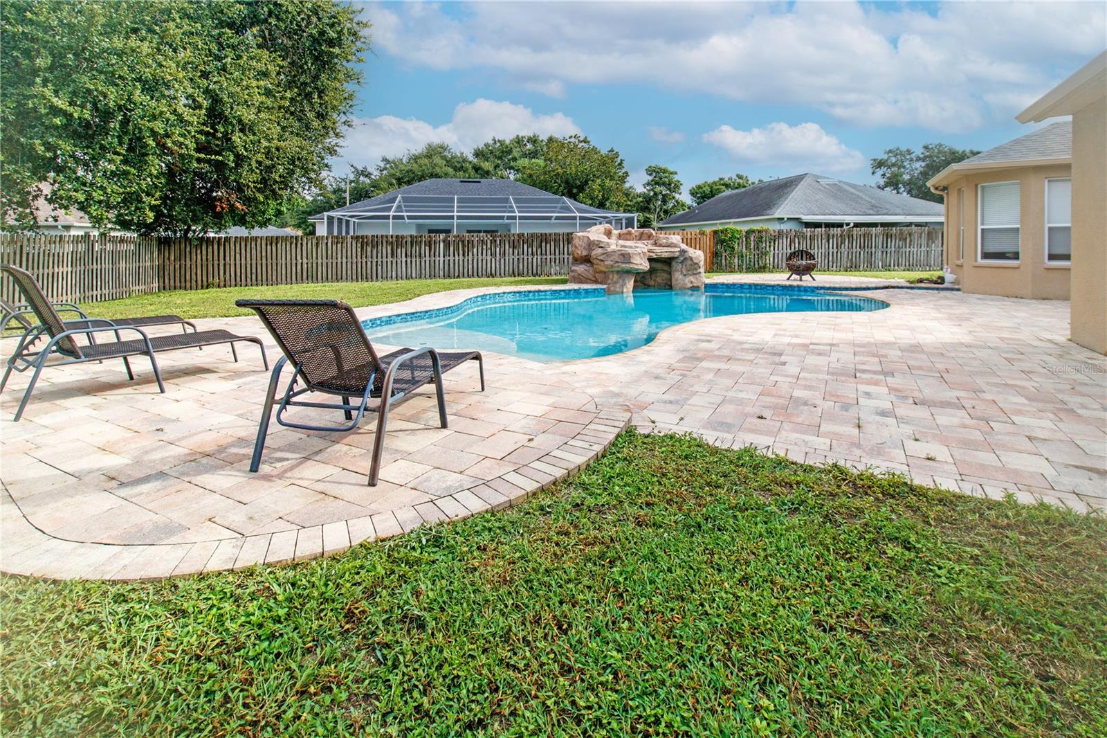 11418 DUTCH IRIS DRIVE