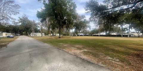 Tiny photo for 1001 77th Street, Ocala, FL 34476 (MLS # OM716915)