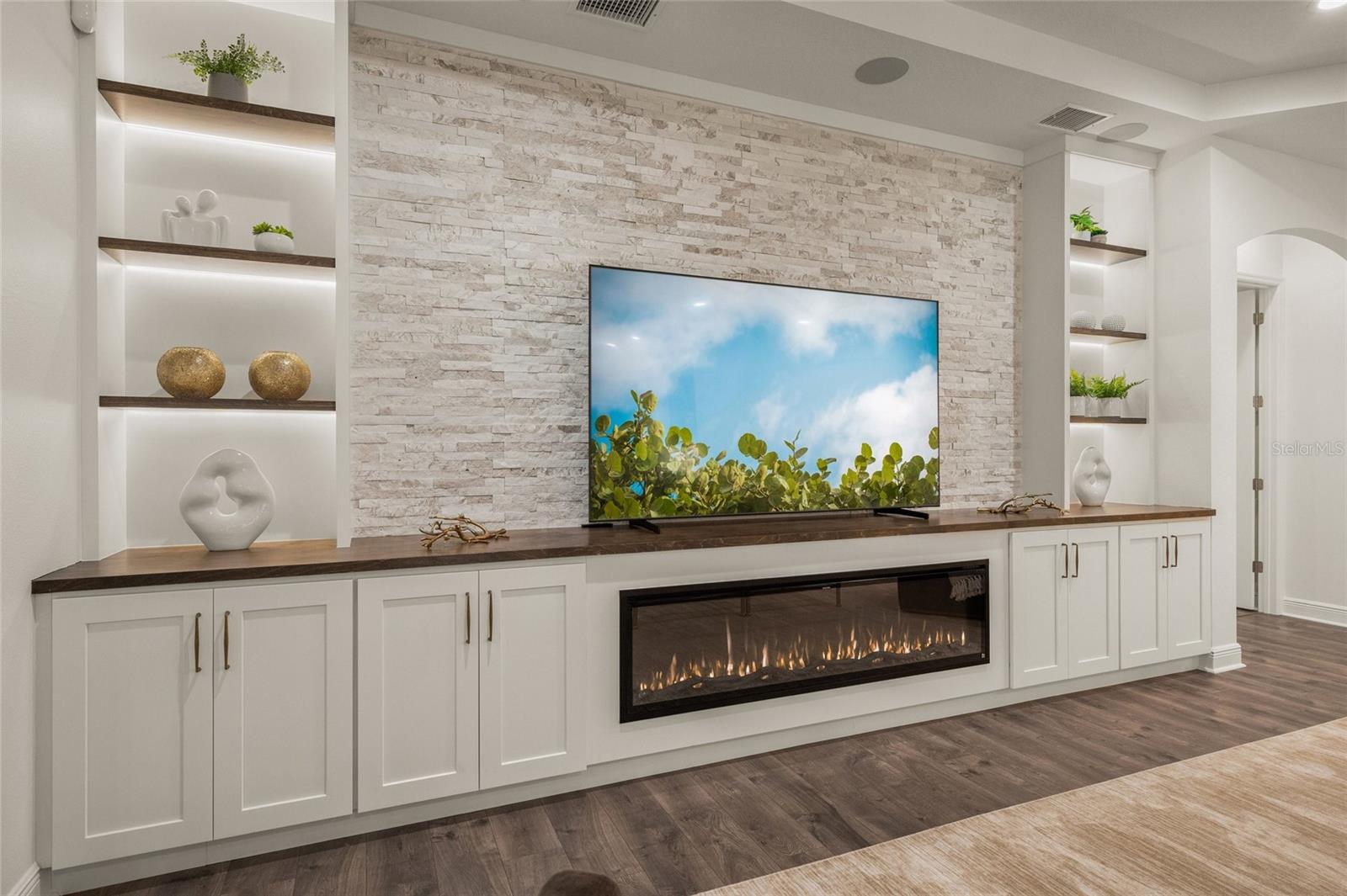 RYE WILDERNESS ESTATES PH IV - Residential